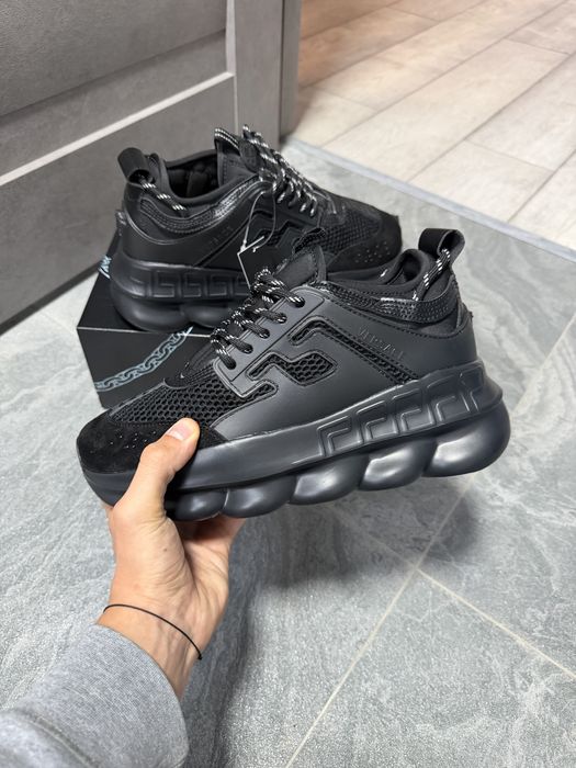 Versace Chain Reaction