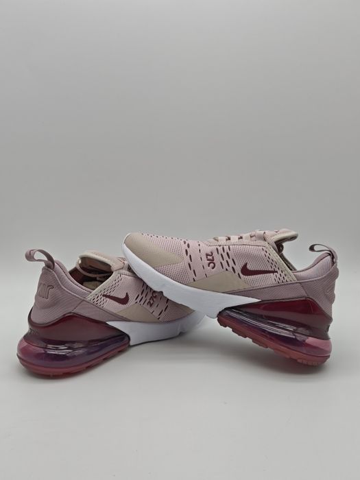 Nike Air Max 270