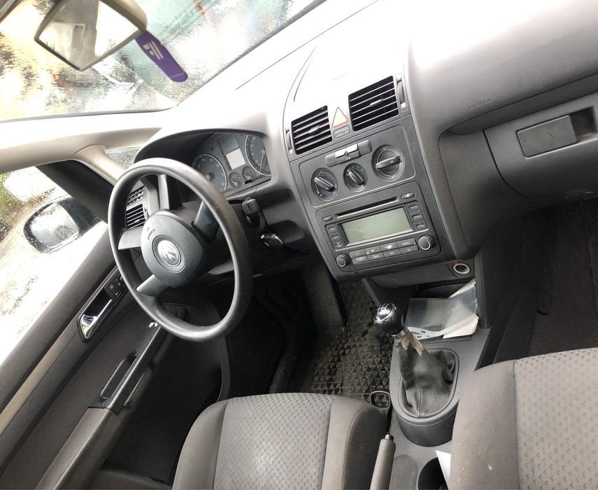 Volkswagen touran 1.6 fsi на части
