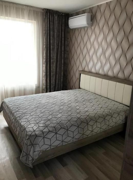 Дава се под наем Двустаен апартамент в Пловдив, Кършияка - 80 кв.м за 500 € - Снимка #4