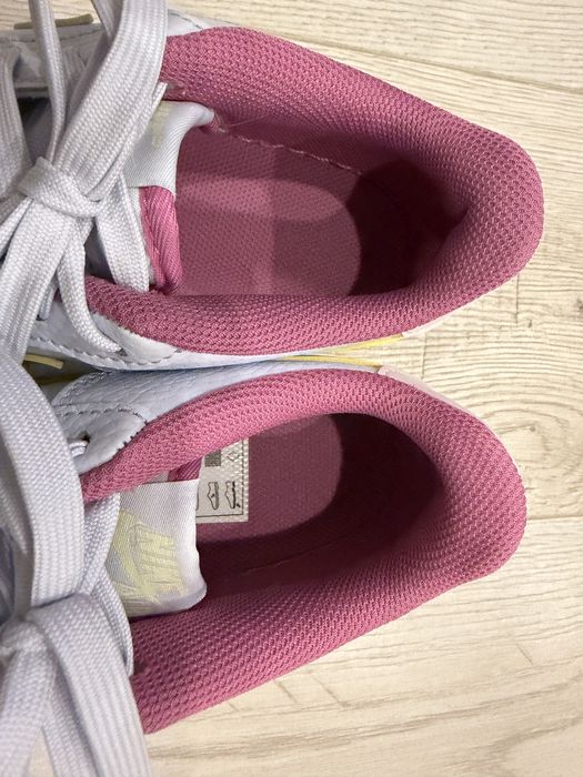 Nike Air Force 1 Cosmic Fuchsia