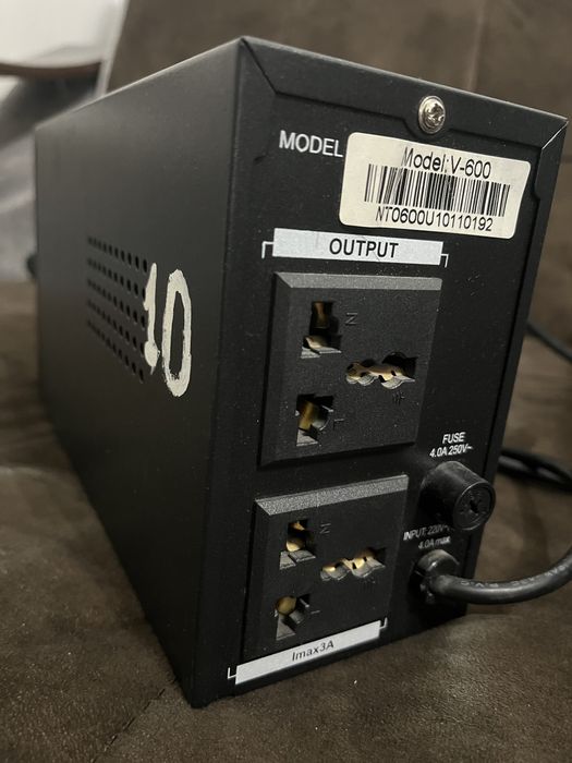 Бесперебойник UPS Nanotech V-600 ЮПС