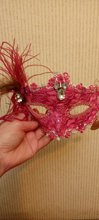 Маскарадные маски