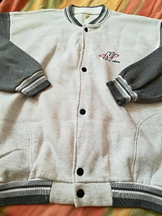 Vand bluza sport, marimea XL ,din USA