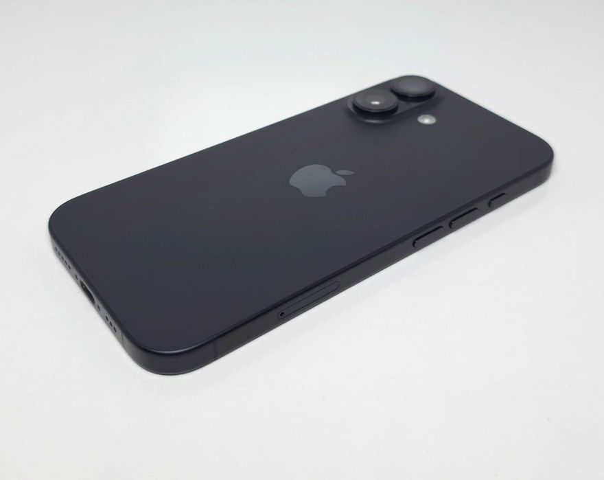 iPhone 16 128GB Black