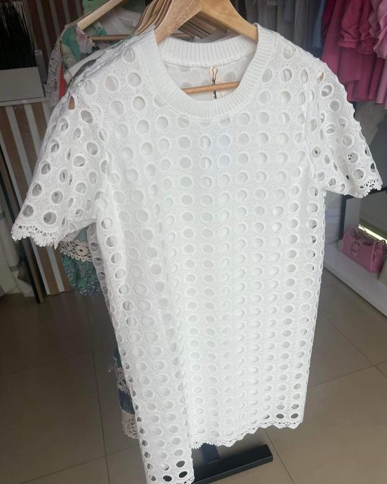 Дамска рокля бяла