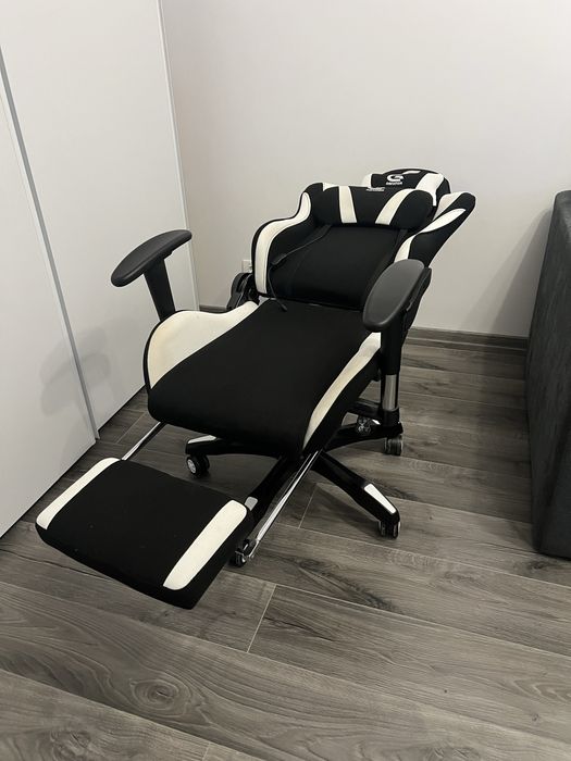 scaun gaming Genator (doar Craiova)