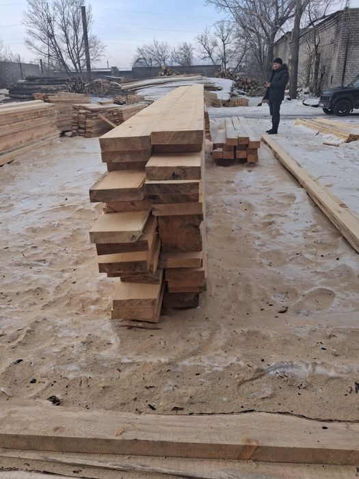 Стропила балки обрешетка доска рейки горбыль