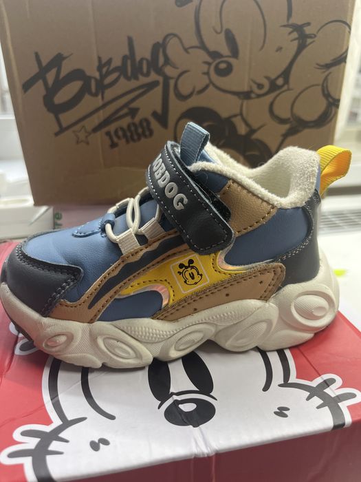 Продам ботинки на мальчика