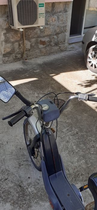 Продавам веломотопед Piaggio ciao