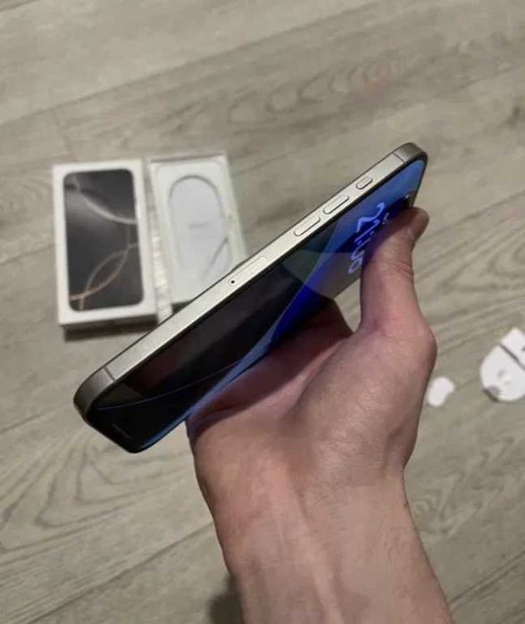 iPhone 16PRO MAX(1TB)