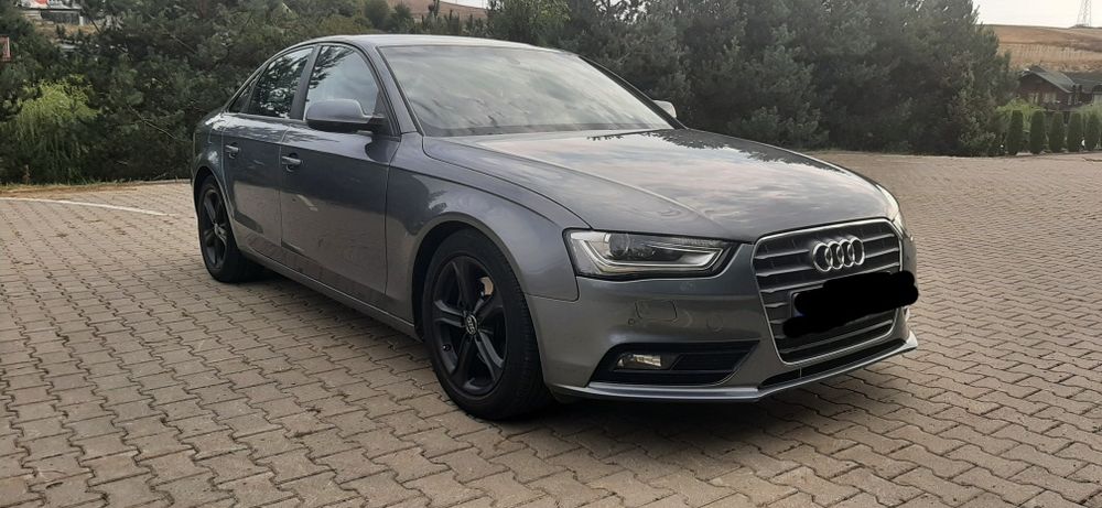 Audi A4 Limuzina