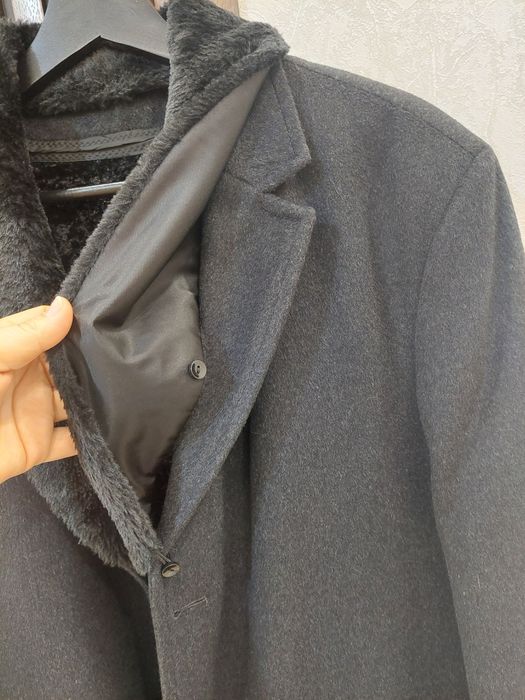 Мужской пальто, новый.