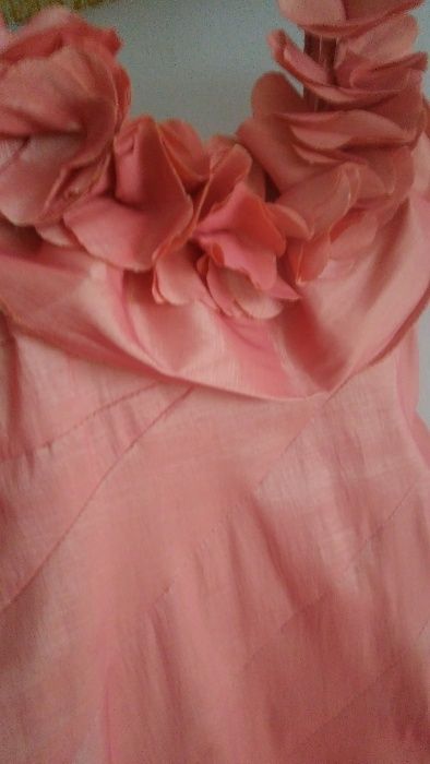 Намаление на 22 лв! Официална бутикова детска рокля от тафта 6-7 год.