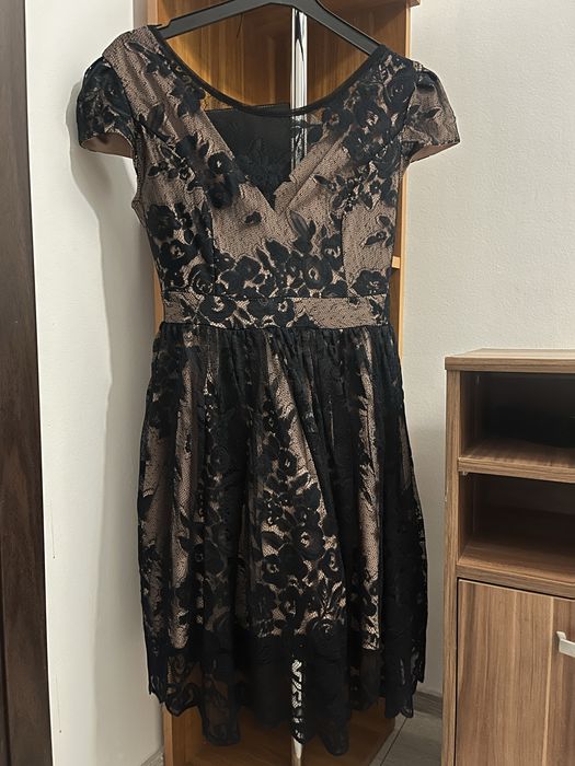 Rochie eleganta din dantela