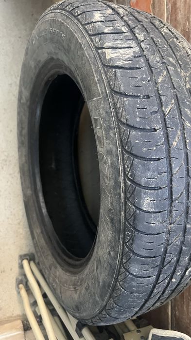 Продам автошины в количестве 2 штуки