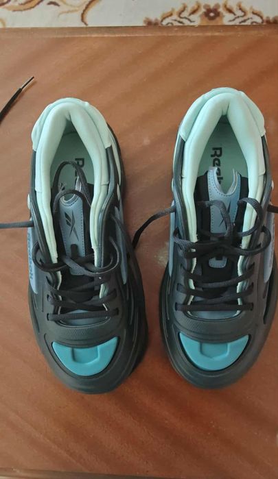 Маратонки Reebok