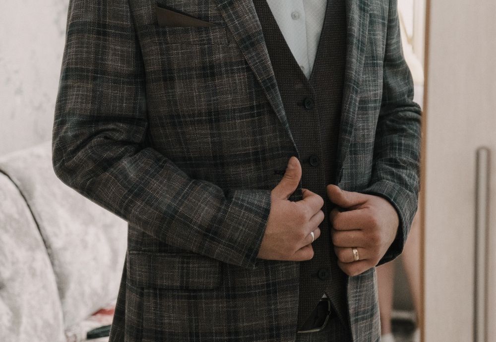 Продам новый Костюм