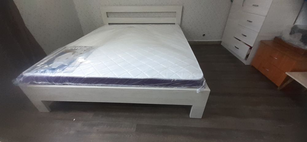 KROVAT.2000mm.1800mm