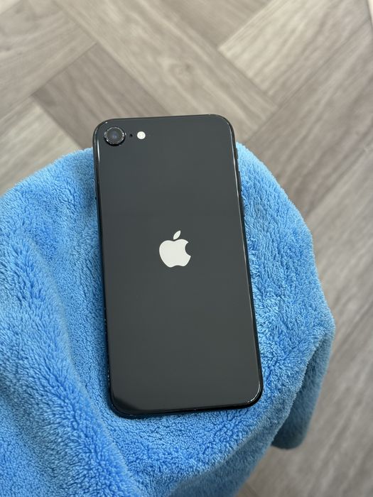 iphone se 2020 64GB