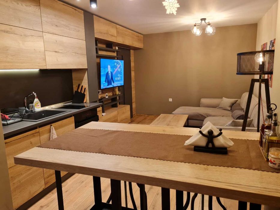 Луксозен апартамент ”Релакс на море”