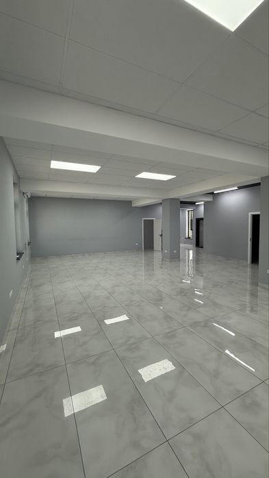 Продаетса не жилой помешение улиса елбек