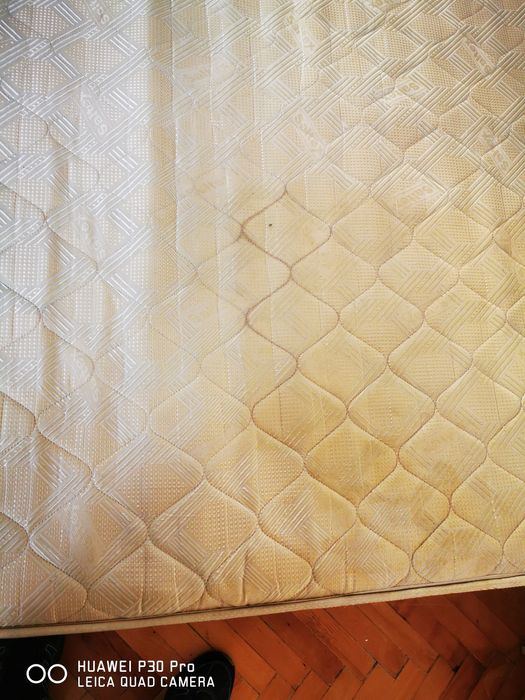 Curățare profesionala canapele saltele colțare la prețuri bune