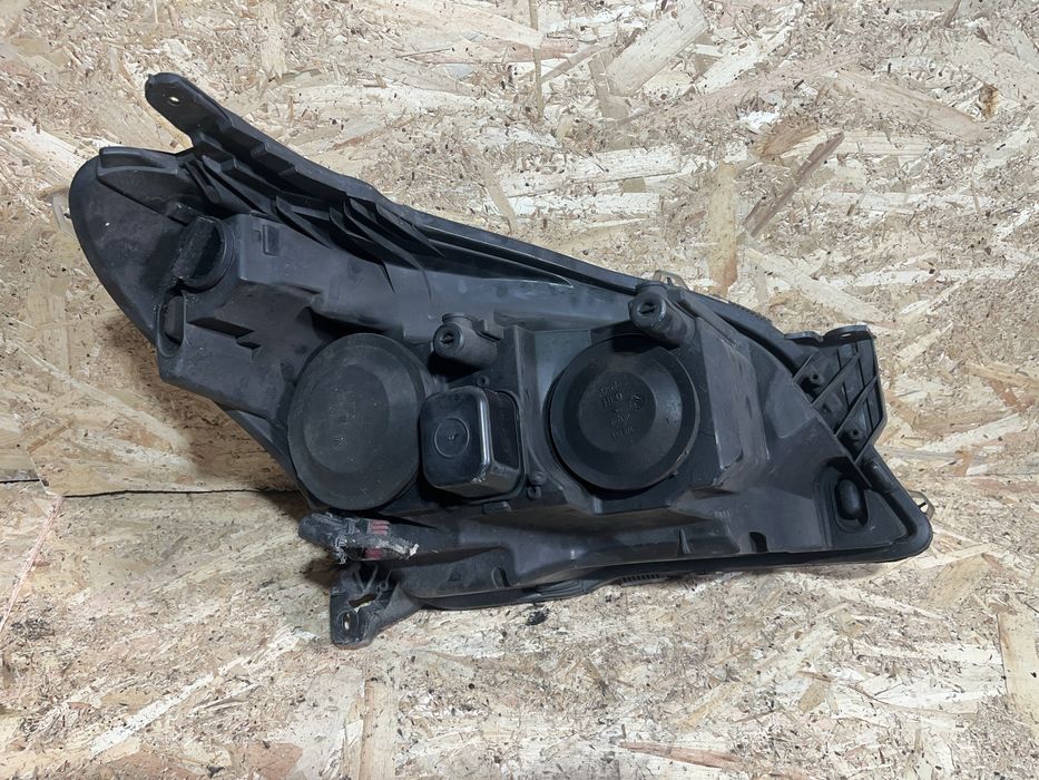 Far/Faruri Opel astra H