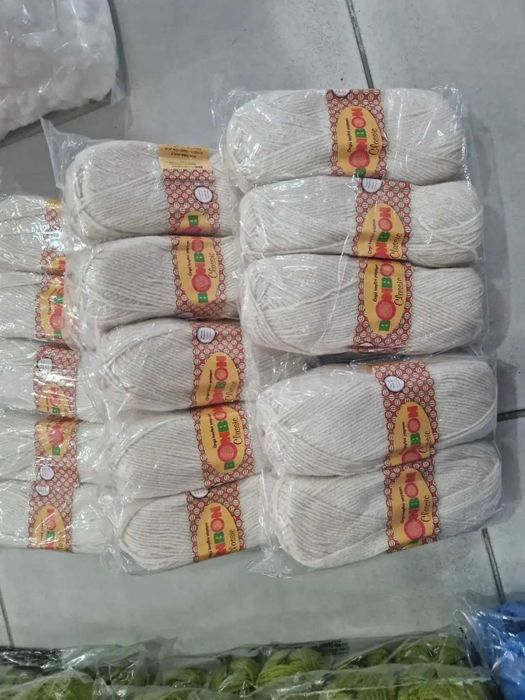 Продавам прежда BONBON, разнообразие от цветове