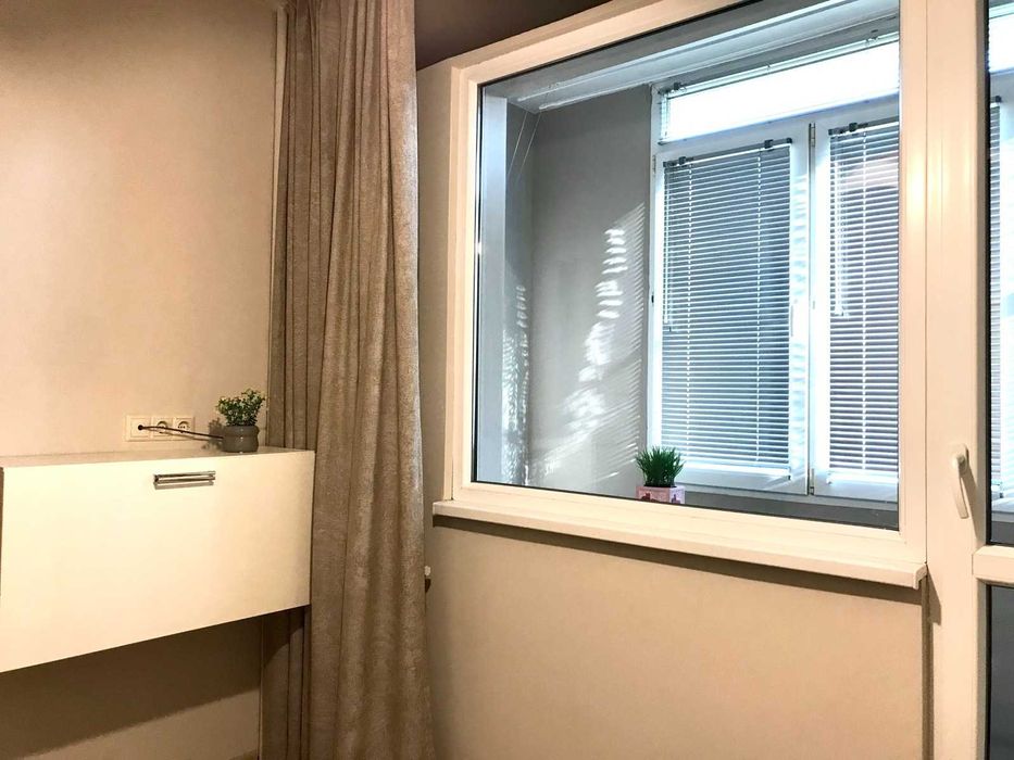 Двустаен имот в кв.Борово