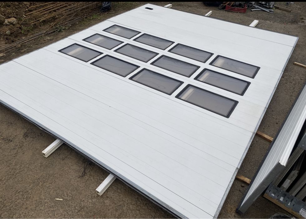 USA SECTIONALA INDUSTRIALA  Nassau poarta  garaj H 500 x L 405 Garanti