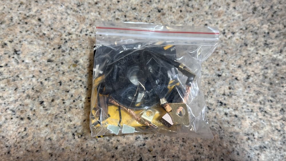 Запчасть на Старетор новые