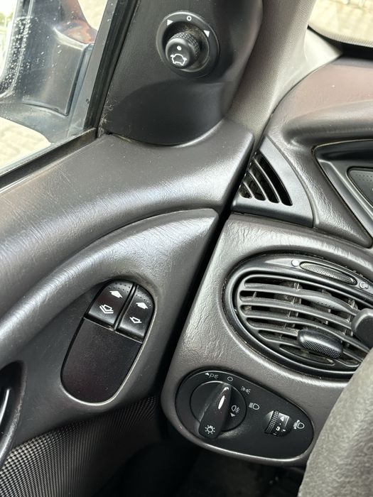 Ford Focus 1.6 Benzina An 2002 + fiscal