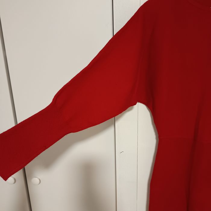 Rochie rosie din material de pulover
