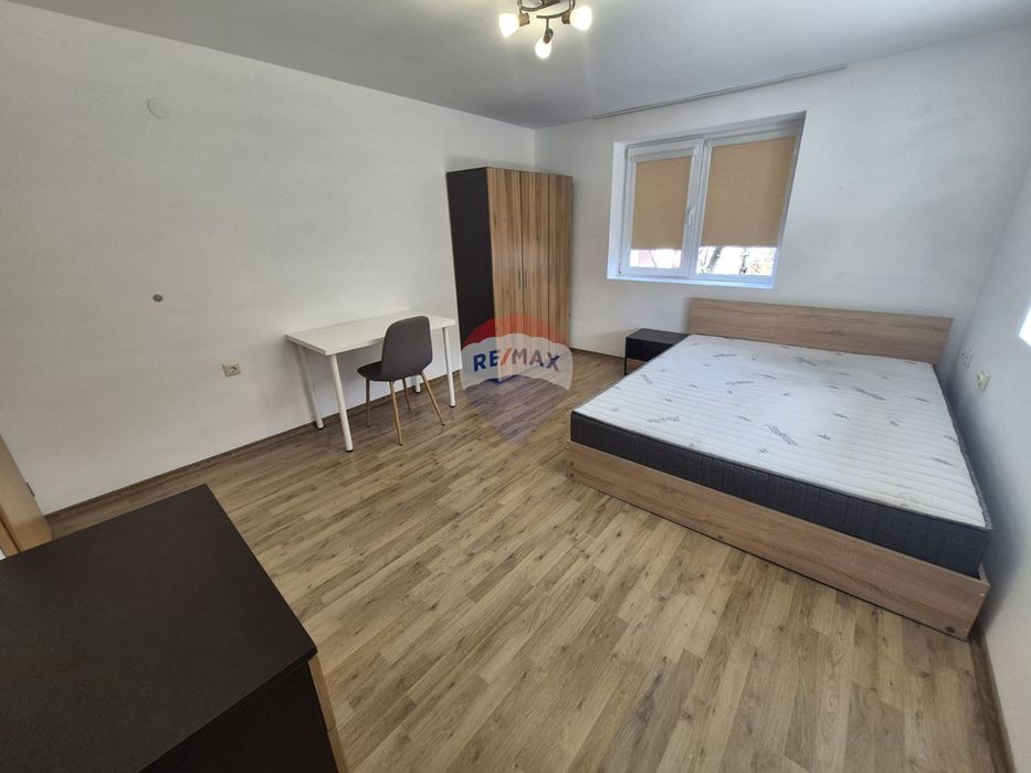 Дава се под наем Тристаен апартамент в Варна, Общината - 80 кв.м за 747.66 € - Снимка #5