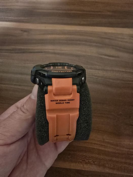 Casio G Shock GA 1000