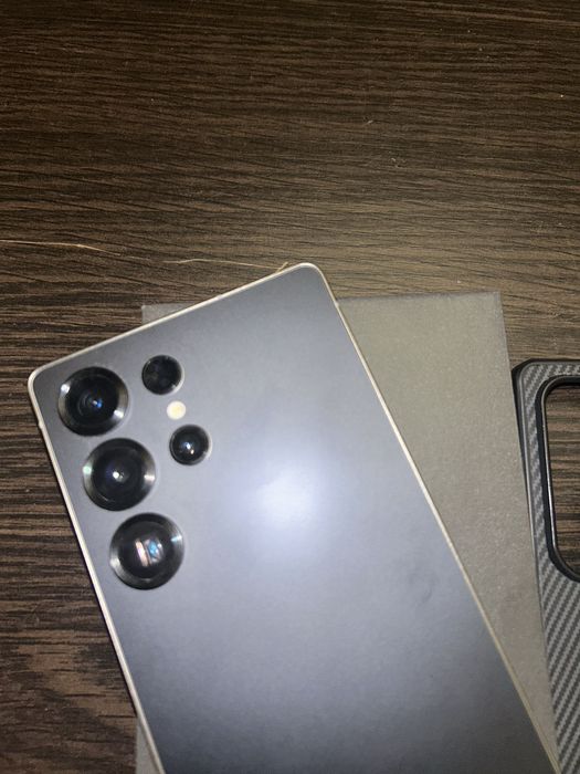 Продам Samsung S25ULTRA