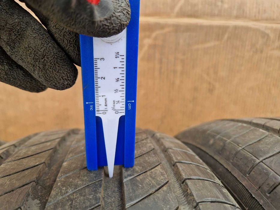 4 Michelin R17 215/55 Летни гуми  DOT4723