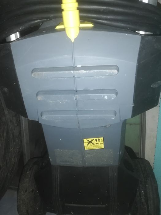 Продавам. Водострийка