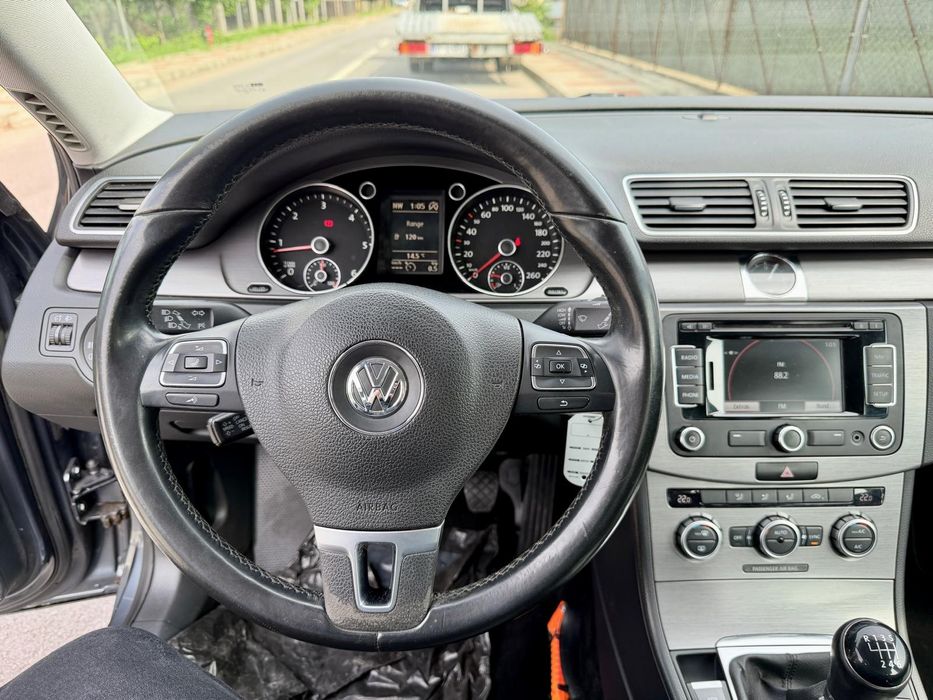 VOLKSWAGEN Passat 2013 — imagine 4