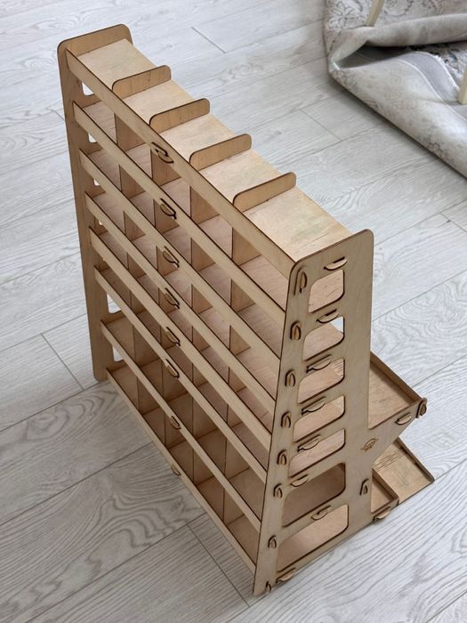 деревянный шкаф для игрушек