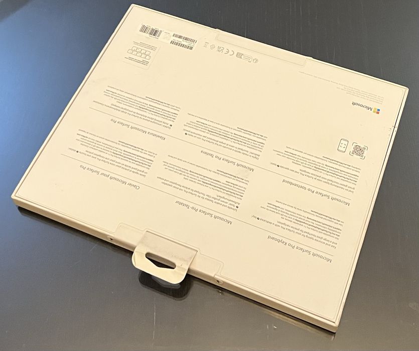 Tastatura Magic Keyboard Microsoft Surface Pro 11 / 10 sau 9 SIGILAT !