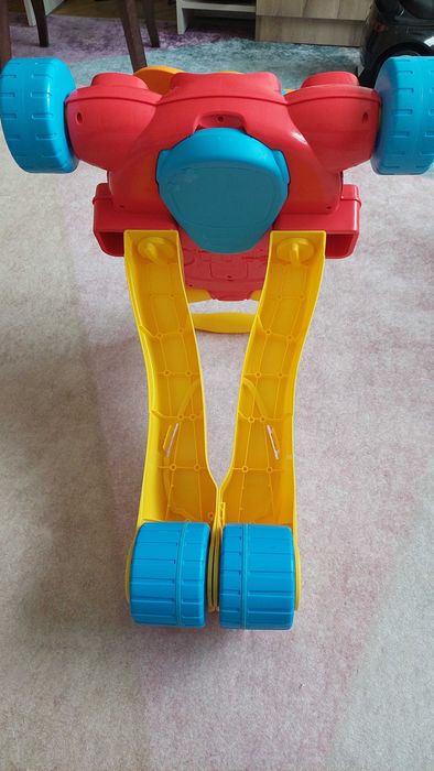 Уолкър , Кола за бутане