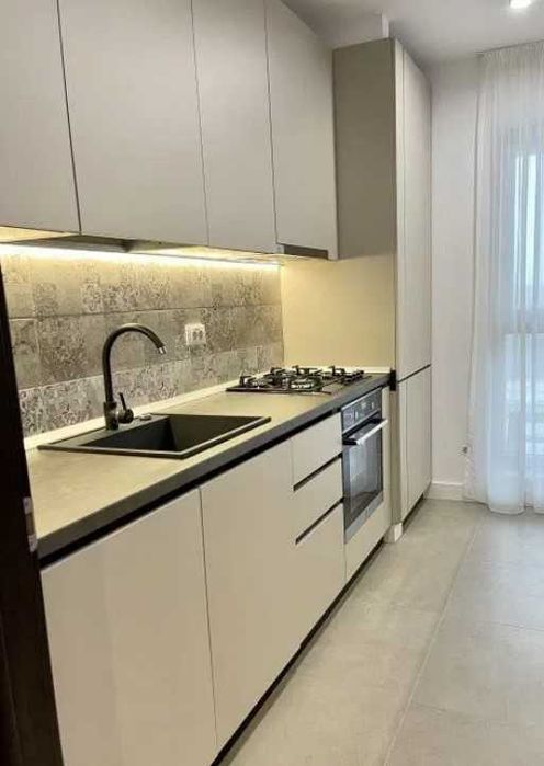 Дава се под наем Двустаен апартамент в Пловдив, Южен - 60 кв.м за 285.6 € - Снимка #4