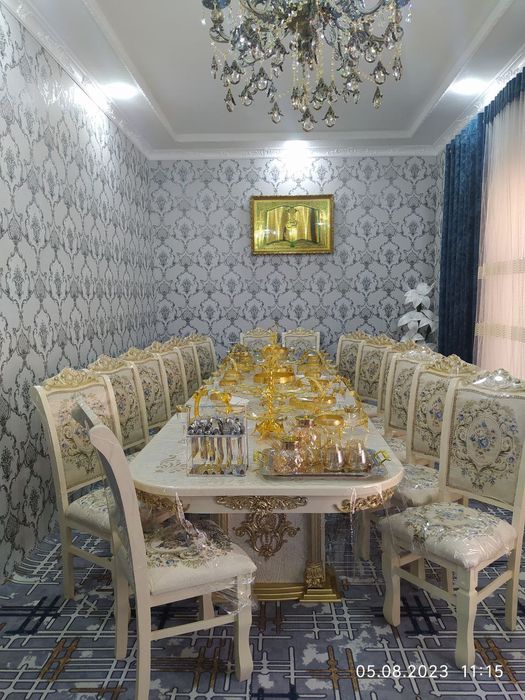 Uy Sotiladi Karmana kadast ko'cha Rayponi pavarotida... Remont bogan