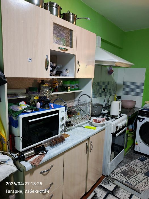 Срочно продам кухонный шкаф