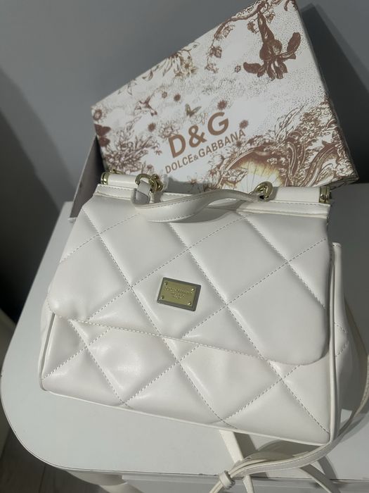 Сумка новая стилная