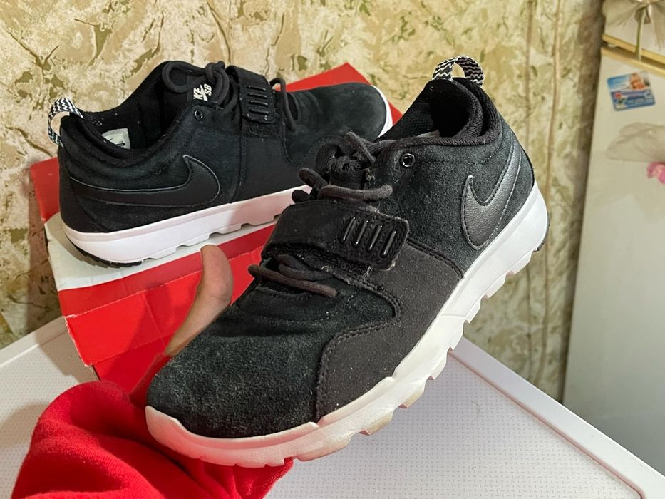 Оригинални маратонки