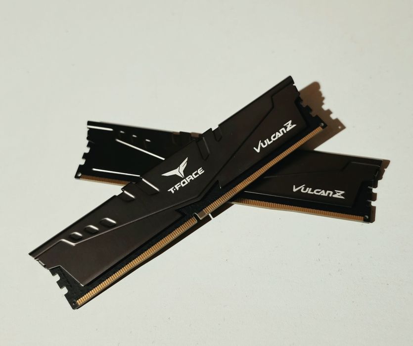 16GB RAM DDR4 3200MHz T Force Vulcan Z