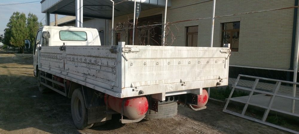 Kuzov bortavoy isuzu